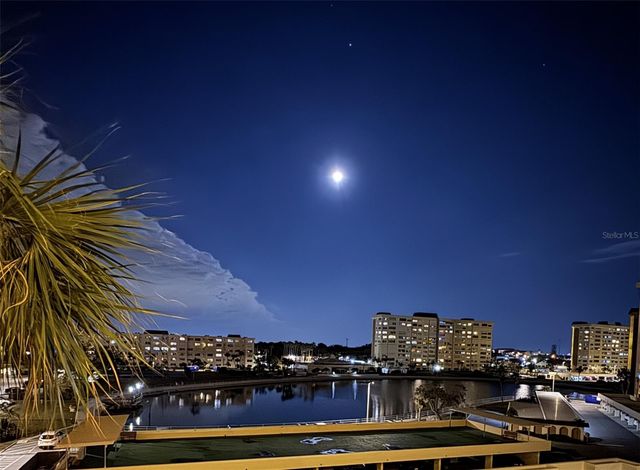 4750 COVE CIRCLE 502, St Petersburg, FL 33708