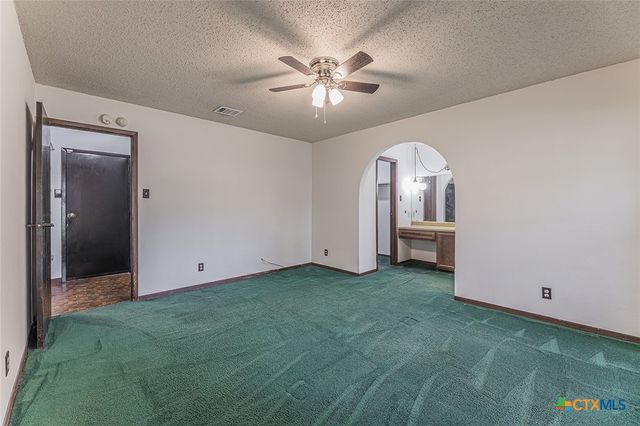 2001 Stagecoach Trail, Temple, TX 76502