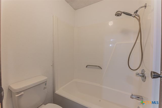 2001 Stagecoach Trail, Temple, TX 76502