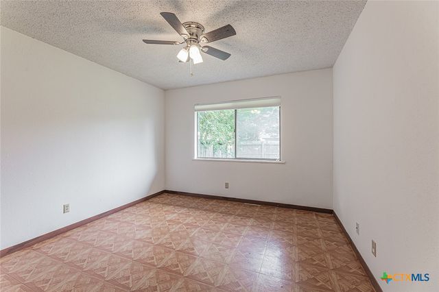 2001 Stagecoach Trail, Temple, TX 76502