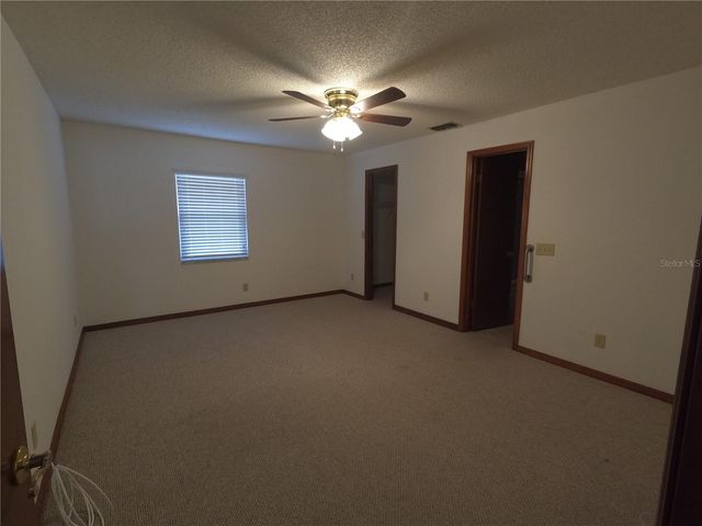 3924 CREWS LAKE DRIVE, Lakeland, FL 33813