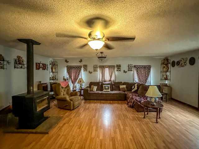 3990 Hwy 421 S, Mckee, KY 40447