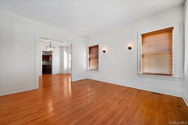 1 Carl Street, Greenvale, NY 11548