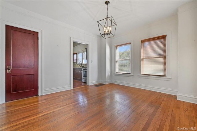 1 Carl Street, Greenvale, NY 11548