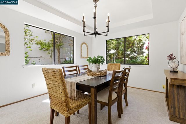 1578 Pyrenees Pl, Walnut Creek, CA 94598