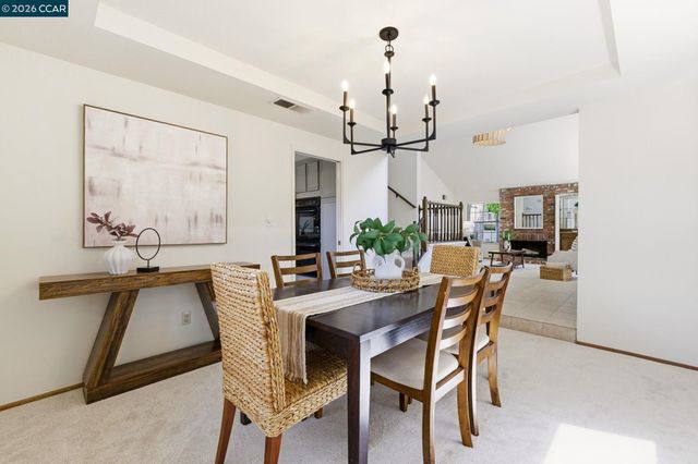 1578 Pyrenees Pl, Walnut Creek, CA 94598