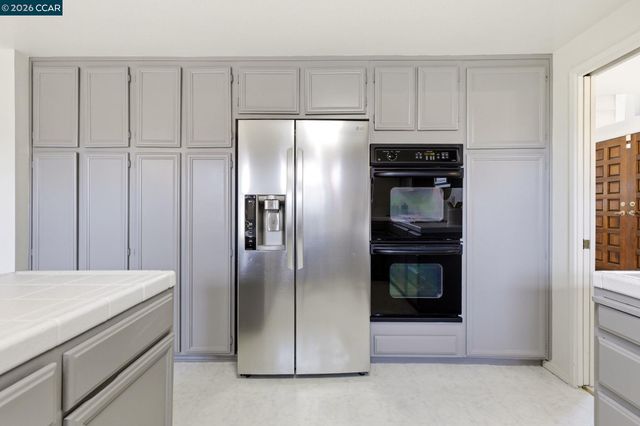 1578 Pyrenees Pl, Walnut Creek, CA 94598