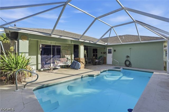 8360 Bounty RD, Fort Myers, FL 33967