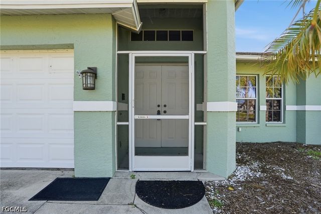 8360 Bounty RD, Fort Myers, FL 33967