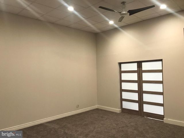 809 N 2ND ST, Philadelphia, PA 19123