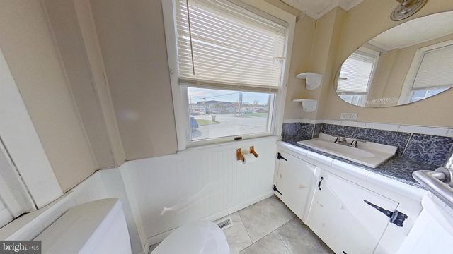 1121 ROOSEVELT AVE, York, PA 17404