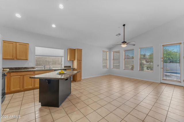 13867 E PARADISE Lane, Scottsdale, AZ 85259
