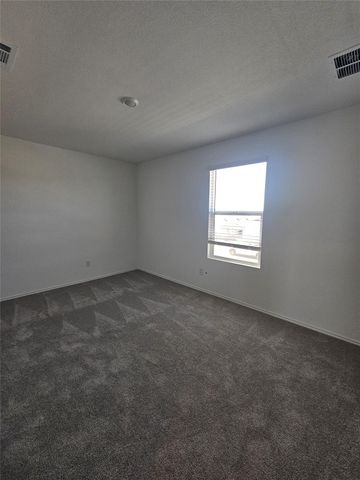 2308 Blizzard DR, Lockhart, TX 78644