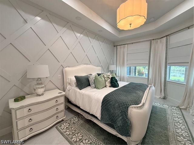 8963 Gustavia CT, Naples, FL 34112