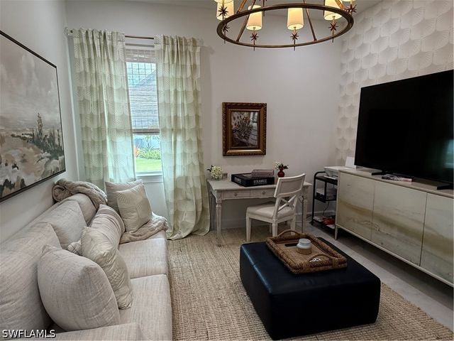 8963 Gustavia CT, Naples, FL 34112