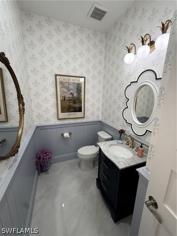 8963 Gustavia CT, Naples, FL 34112