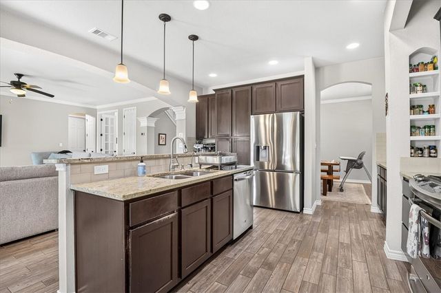 7622 Rancho Vista Blvd W, Corpus Christi, TX 78414