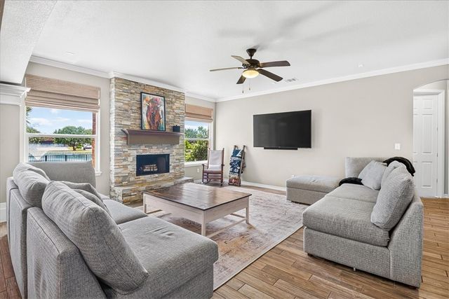 7622 Rancho Vista Blvd W, Corpus Christi, TX 78414