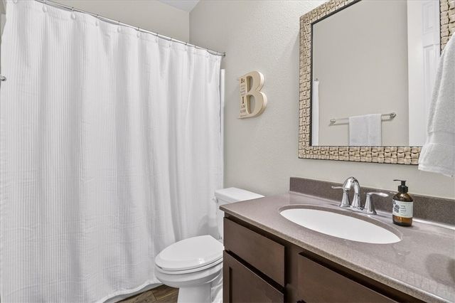 7622 Rancho Vista Blvd W, Corpus Christi, TX 78414