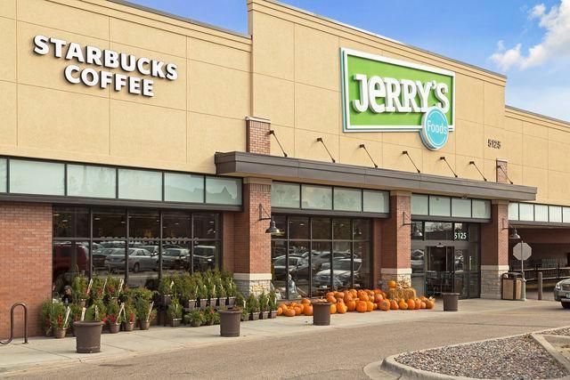 5225 Grandview Square 313, Edina, MN 55436