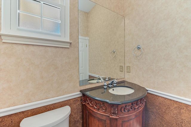 7304 Halbert DR, Austin, TX 78750