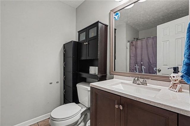 345 Summer Drive, Gay, GA 30218