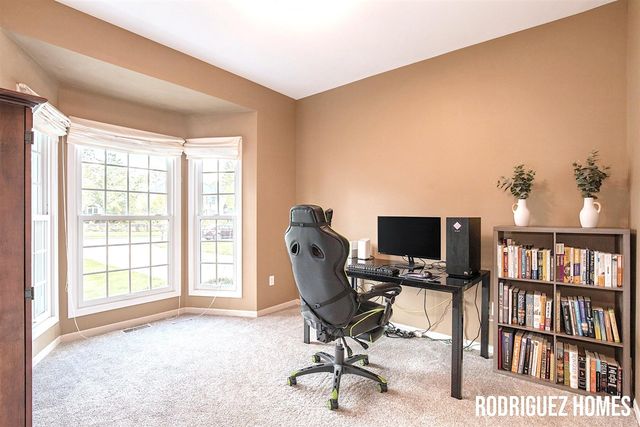 3890 Clearview Street, Grand Rapids, MI 49546