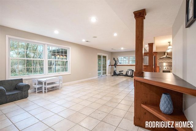 3890 Clearview Street, Grand Rapids, MI 49546