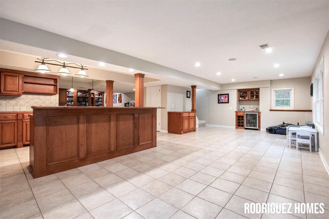 3890 Clearview Street, Grand Rapids, MI 49546