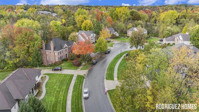 3890 Clearview Street, Grand Rapids, MI 49546