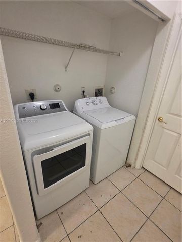 2532 SW 85th Ter 102, Miramar, FL 33025