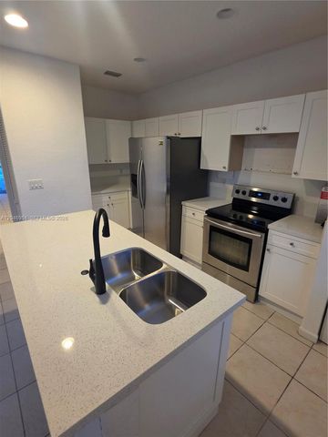 2532 SW 85th Ter 102, Miramar, FL 33025