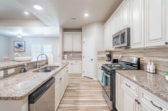 3630 El Cajon Ave, Odessa, TX 79765