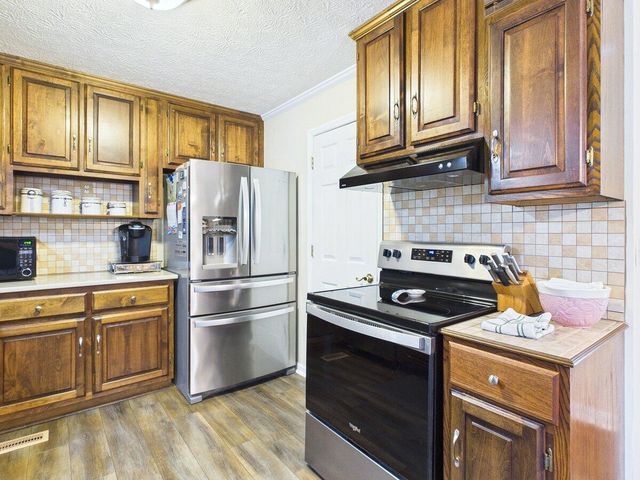 128 County Road 101, Riceville, TN 37370