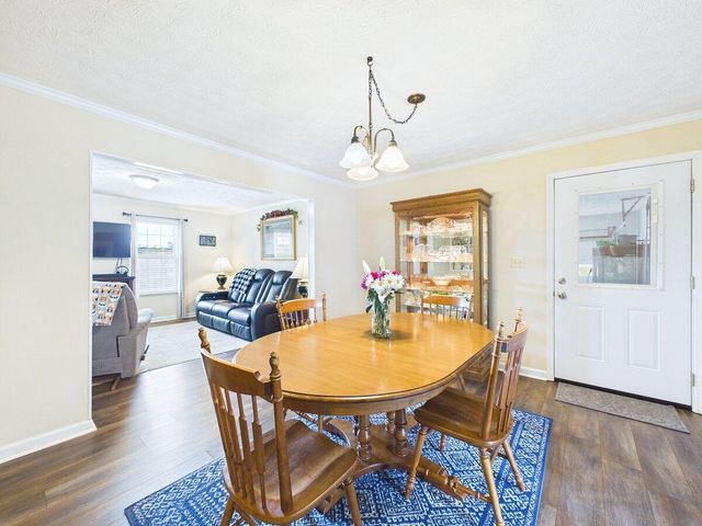 128 County Road 101, Riceville, TN 37370