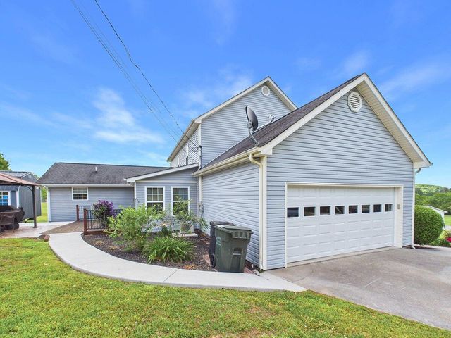 128 County Road 101, Riceville, TN 37370