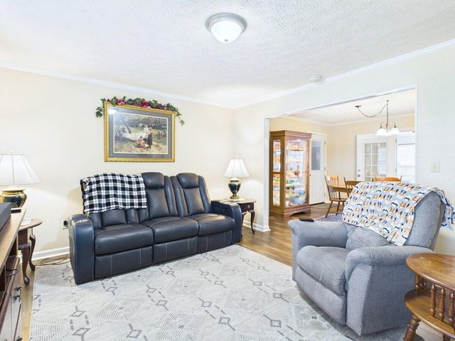 128 County Road 101, Riceville, TN 37370