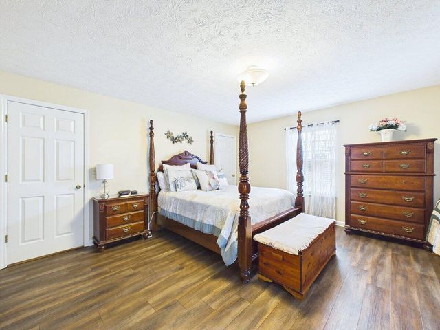 128 County Road 101, Riceville, TN 37370