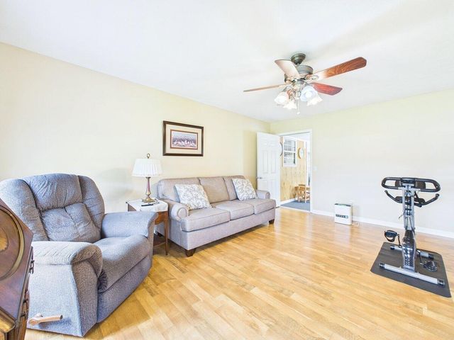 128 County Road 101, Riceville, TN 37370