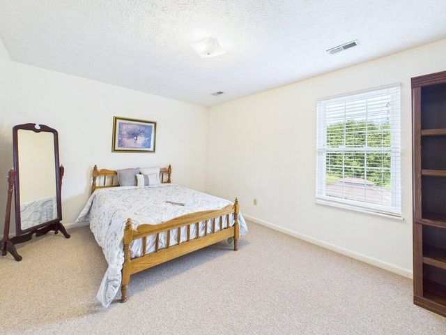 128 County Road 101, Riceville, TN 37370