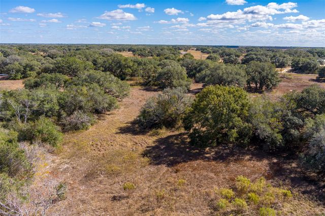 1060 Jessica Ln, Garwood, TX 77442