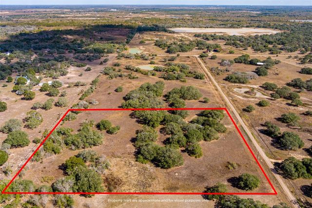 1060 Jessica Ln, Garwood, TX 77442