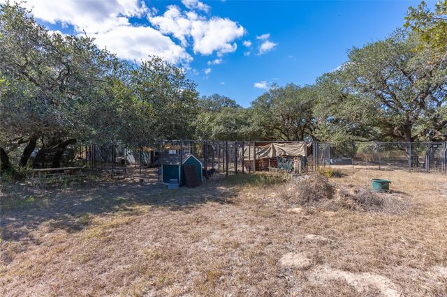 1060 Jessica Ln, Garwood, TX 77442
