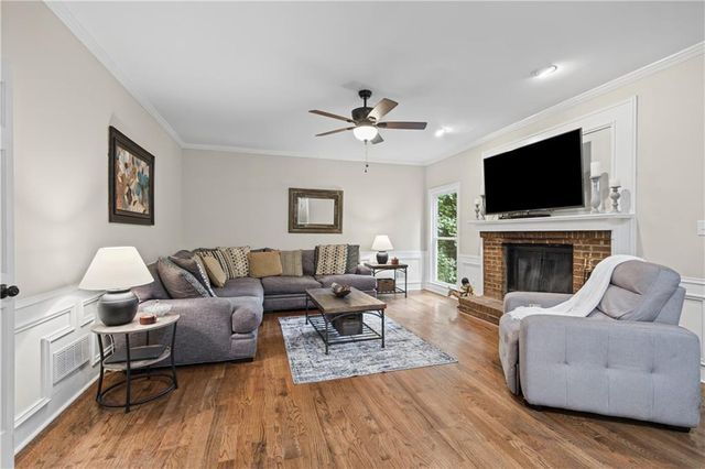 613 Leah Drive, Powder Springs, GA 30127