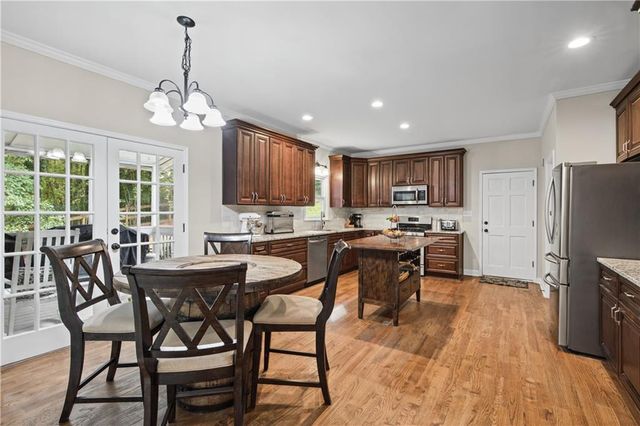 613 Leah Drive, Powder Springs, GA 30127