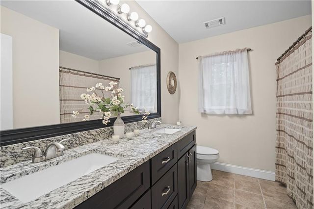 613 Leah Drive, Powder Springs, GA 30127