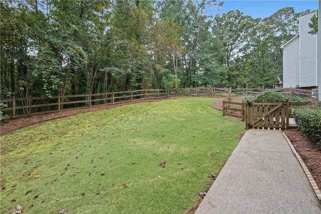 613 Leah Drive, Powder Springs, GA 30127