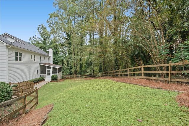613 Leah Drive, Powder Springs, GA 30127