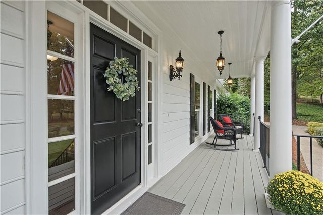 613 Leah Drive, Powder Springs, GA 30127