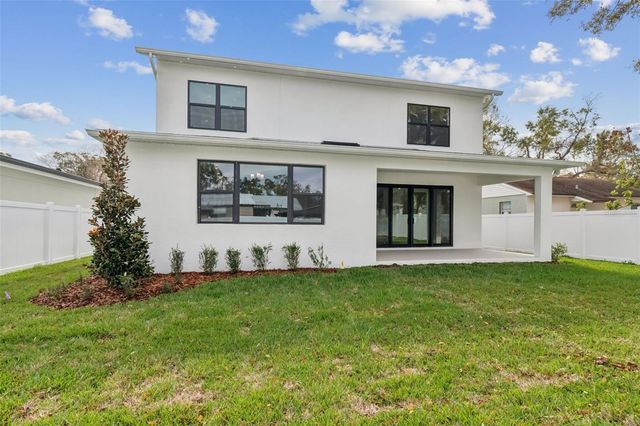 804 W PENINSULAR STREET, Tampa, FL 33603